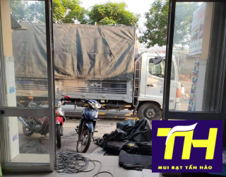Hỗ Trợ Khách Hàng Phủ Bạt